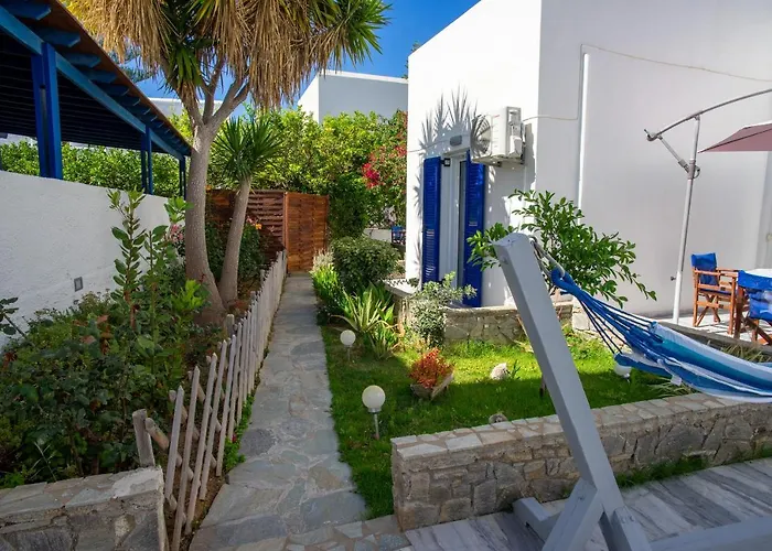 Marioly Aparthotel 4*